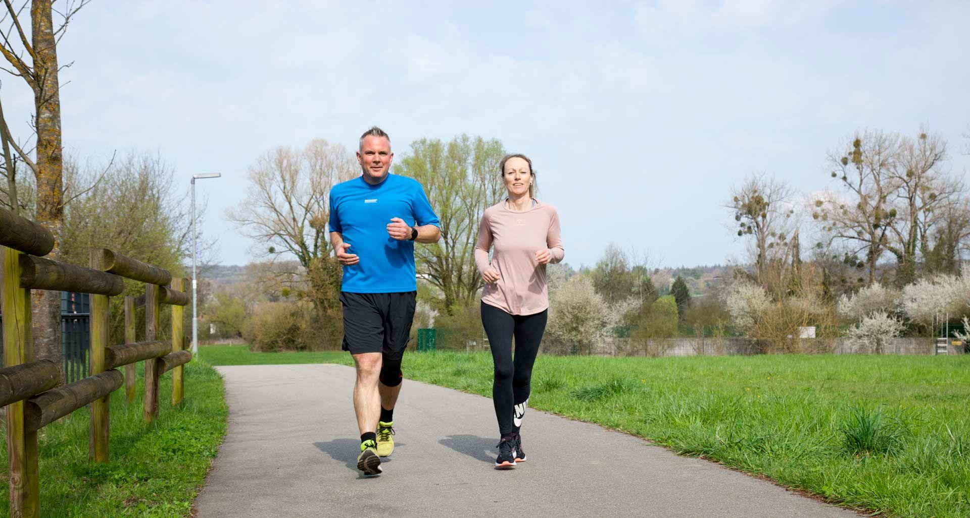 Meine Frau und ich joggen gerne entlang der Pfinz